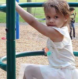 Meet your Posher, Marisol